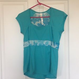 Lululemon Wet Dry Warm turquoise shirt